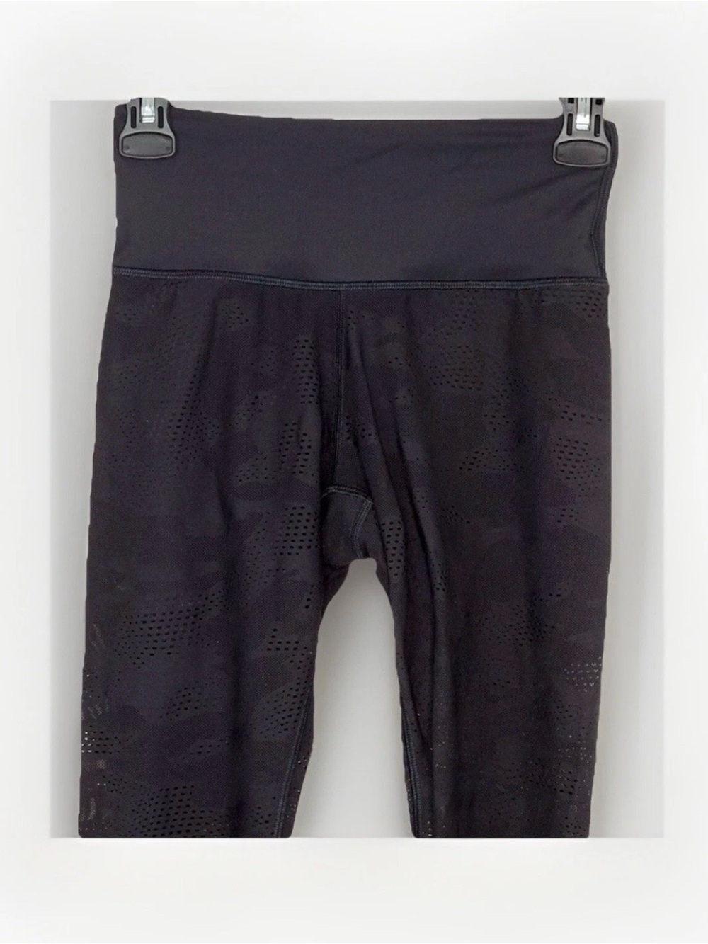 Athleta Women’s XXS Phenom Camo Black Athletic Fitness Leggings Breathable NWOT - Picture 6 of 11